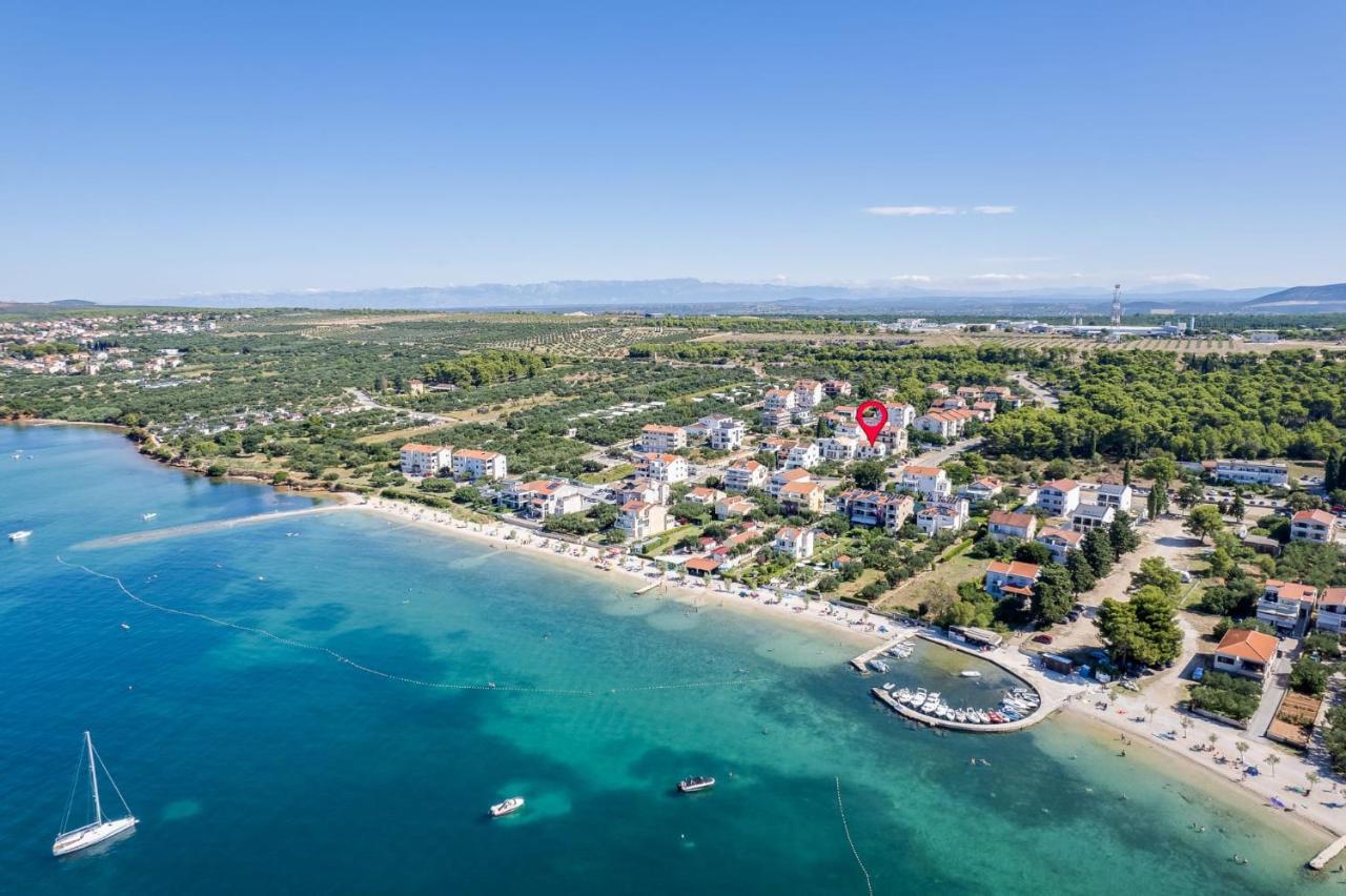 Residence Jonathan Біоград-на-Мору Екстер'єр фото