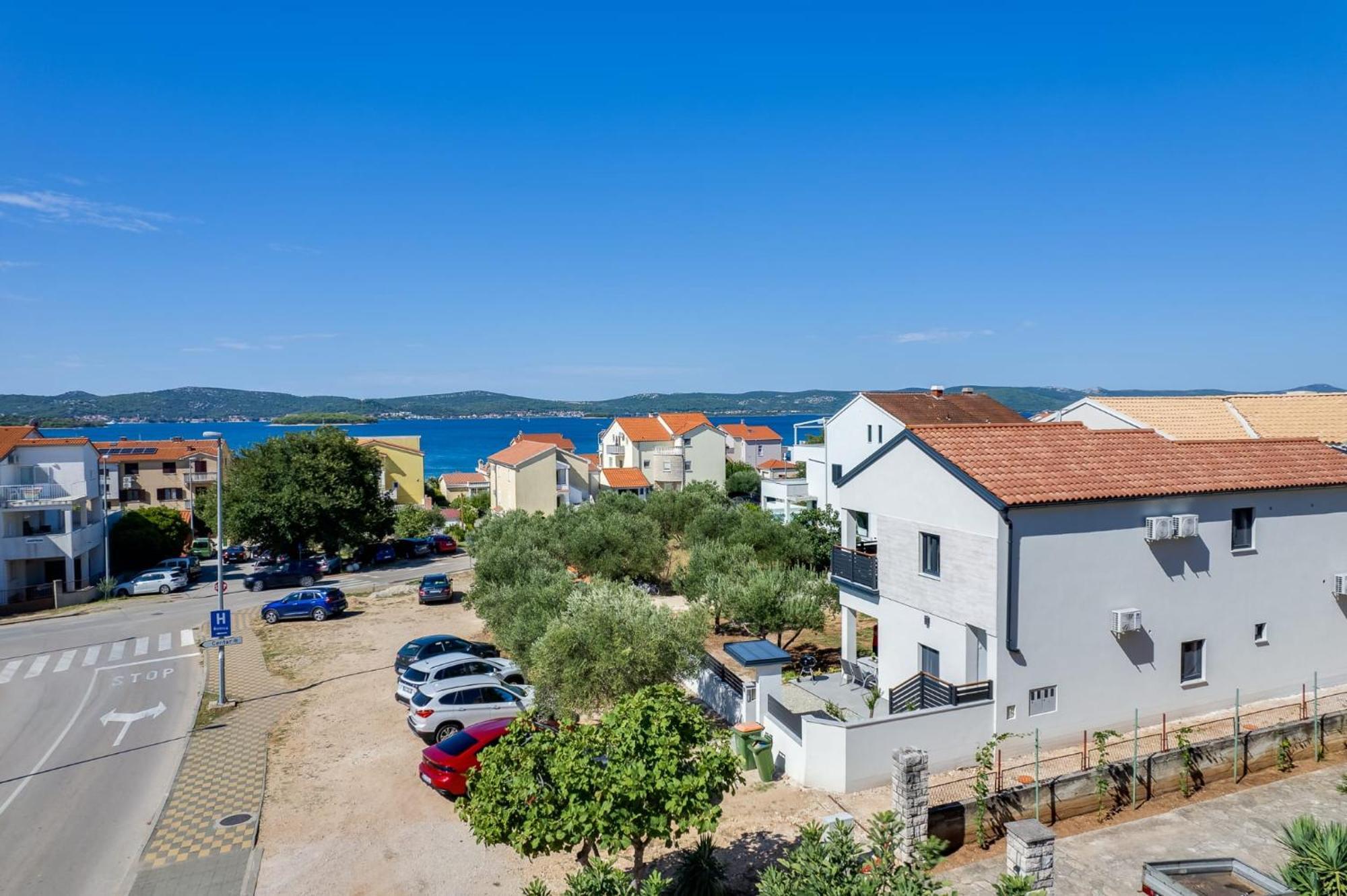 Residence Jonathan Біоград-на-Мору Екстер'єр фото